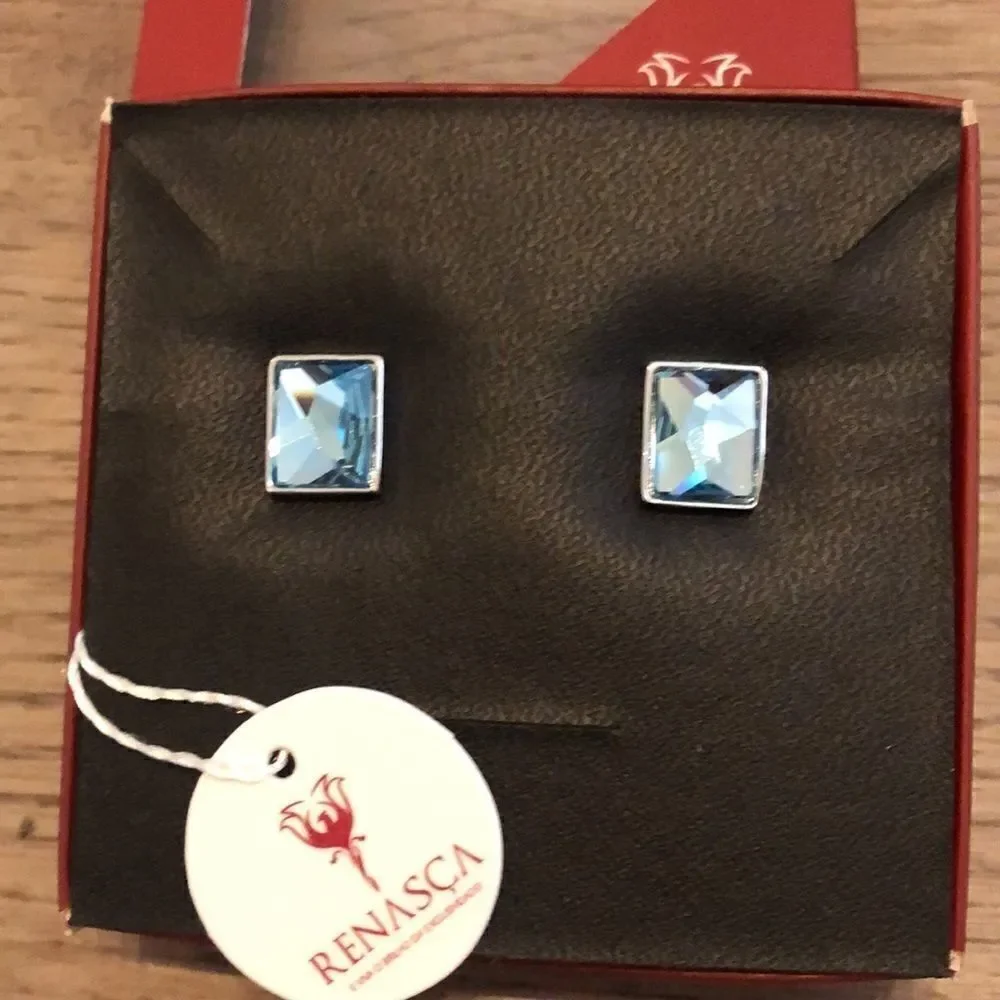 Swarovski authentic Crystals aquamarine colorsquare format white rhodium plated